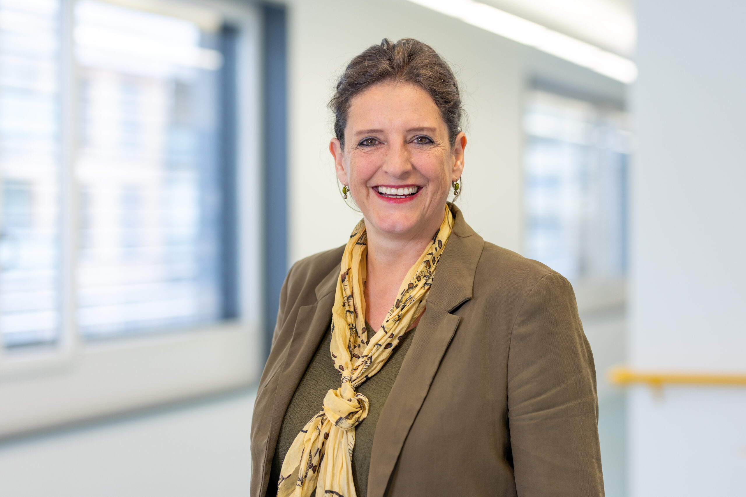 2024_Alice Delis Portrait zeigt Alice Delis, Angebotsleiterin Verhalten Plus